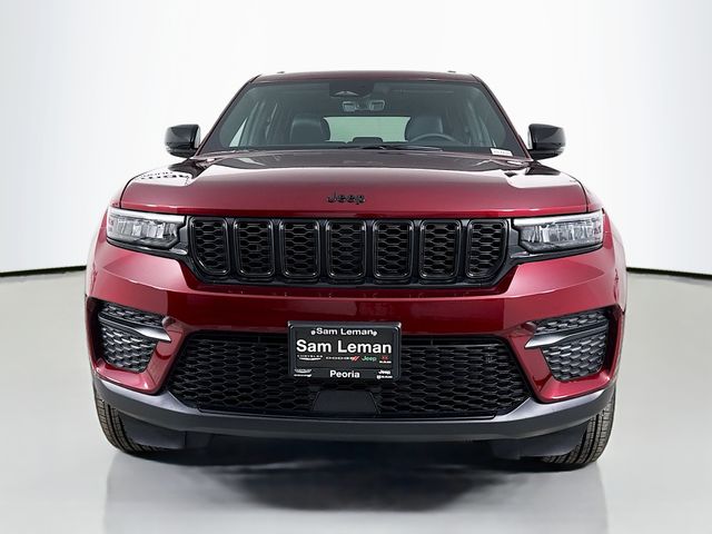 2025 Jeep Grand Cherokee Altitude X photo 2