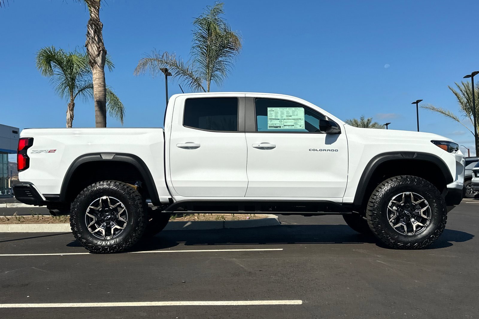 2026 Chevrolet Colorado ZR2 photo 3