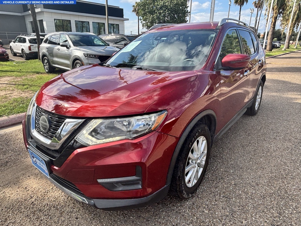2020 Nissan Rogue SV photo 3