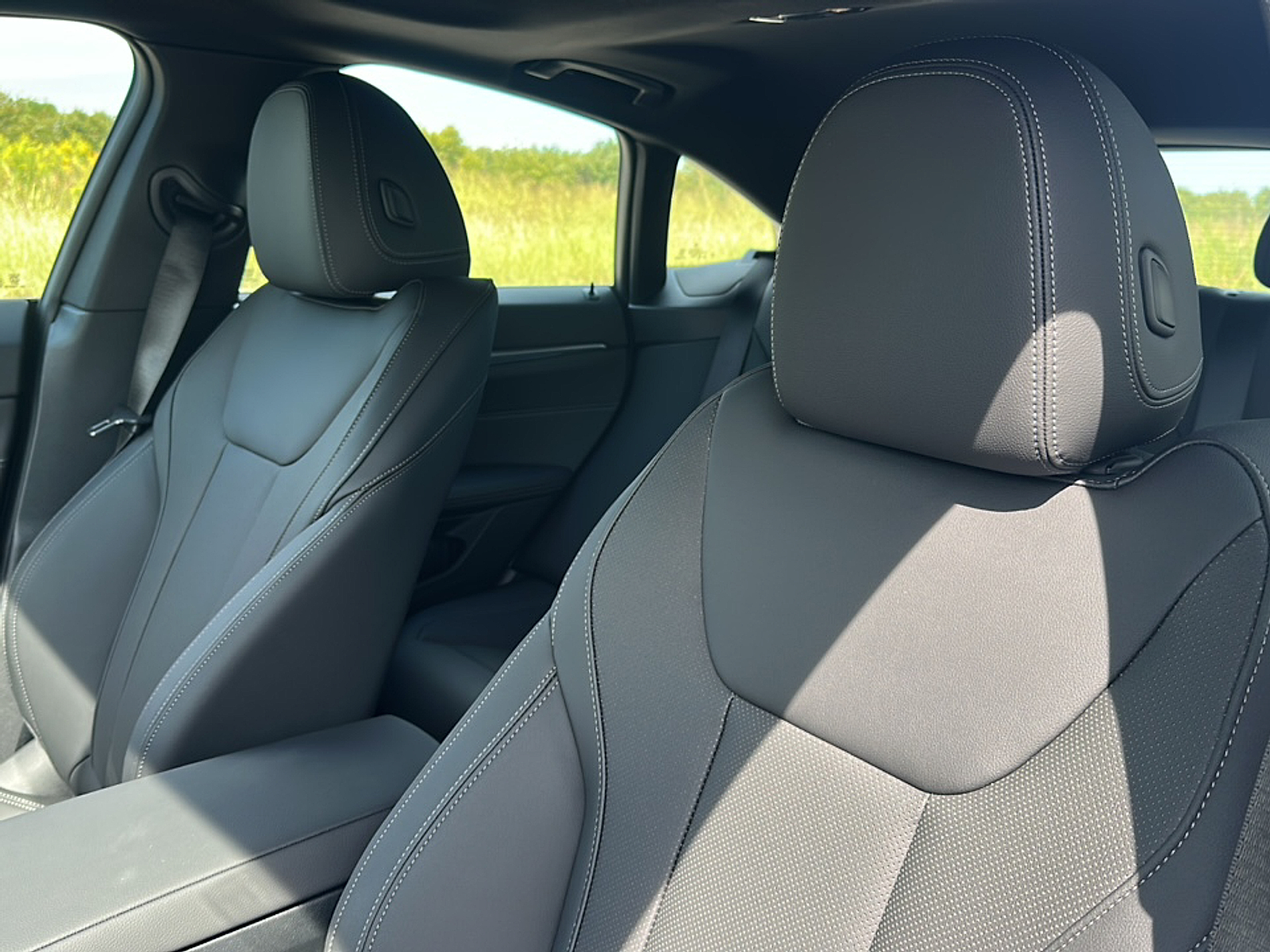 2025 Bmw i4 eDrive40 photo 2