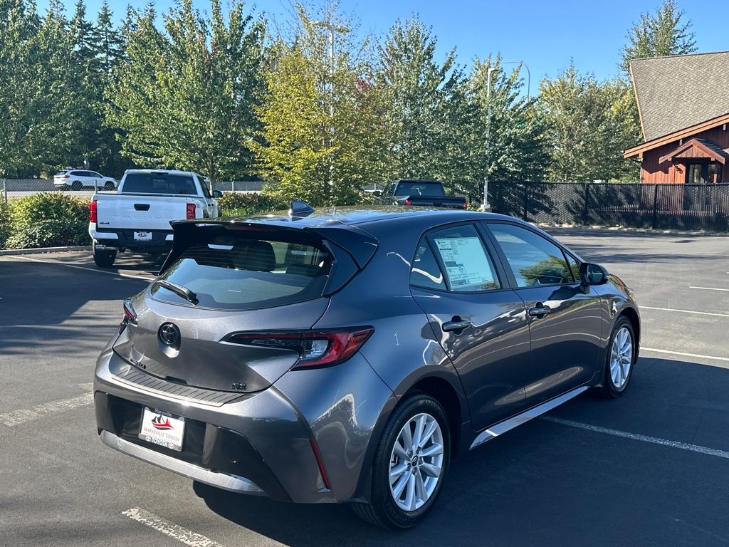 2025 Toyota Corolla SE photo 3