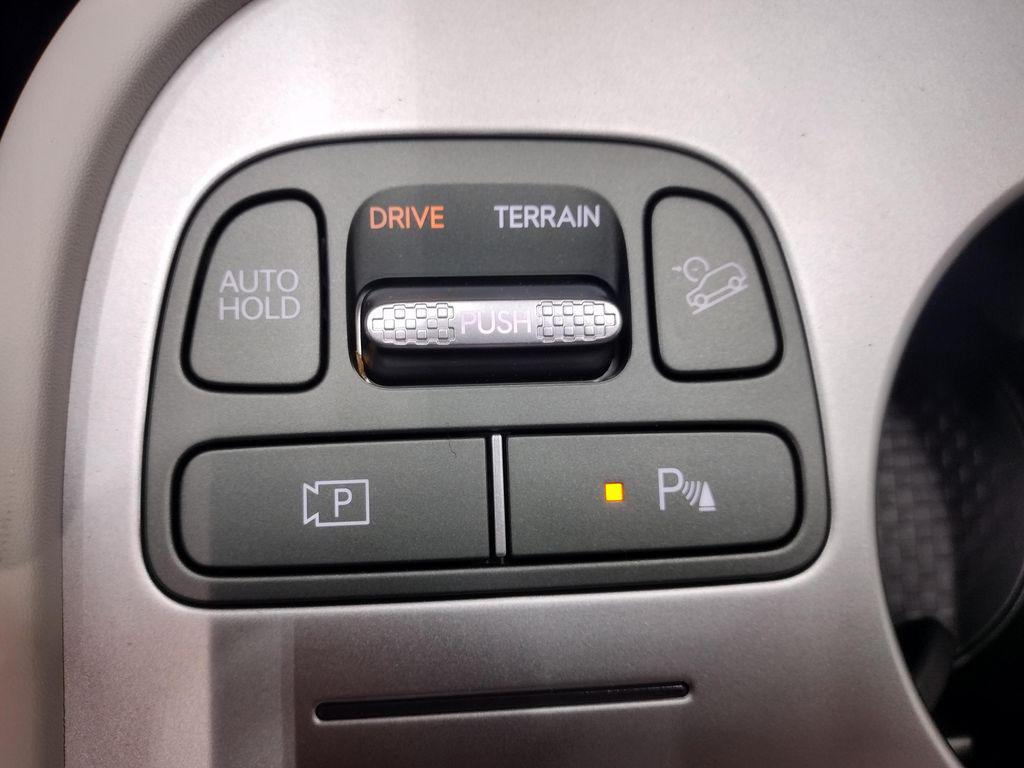 2026 Hyundai Ioniq SEL photo 20
