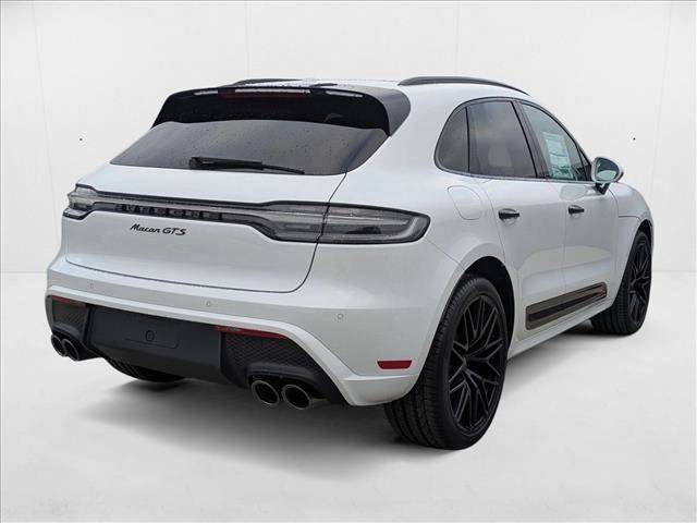 2026 Porsche Macan GTS photo 9