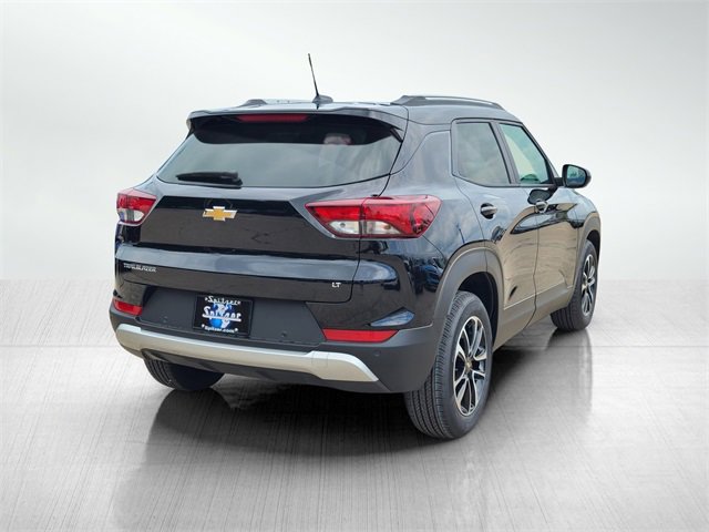 2026 Chevrolet Trailblazer LT photo 3