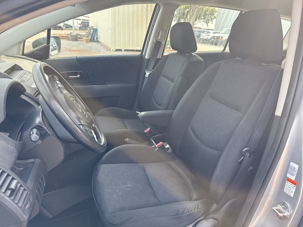 2009 Mazda Mazda5 Sport photo 3