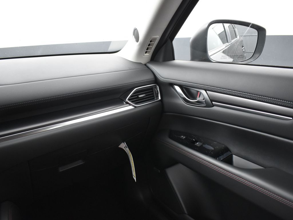 2025 Mazda CX-5 2.5 S Carbon photo 13