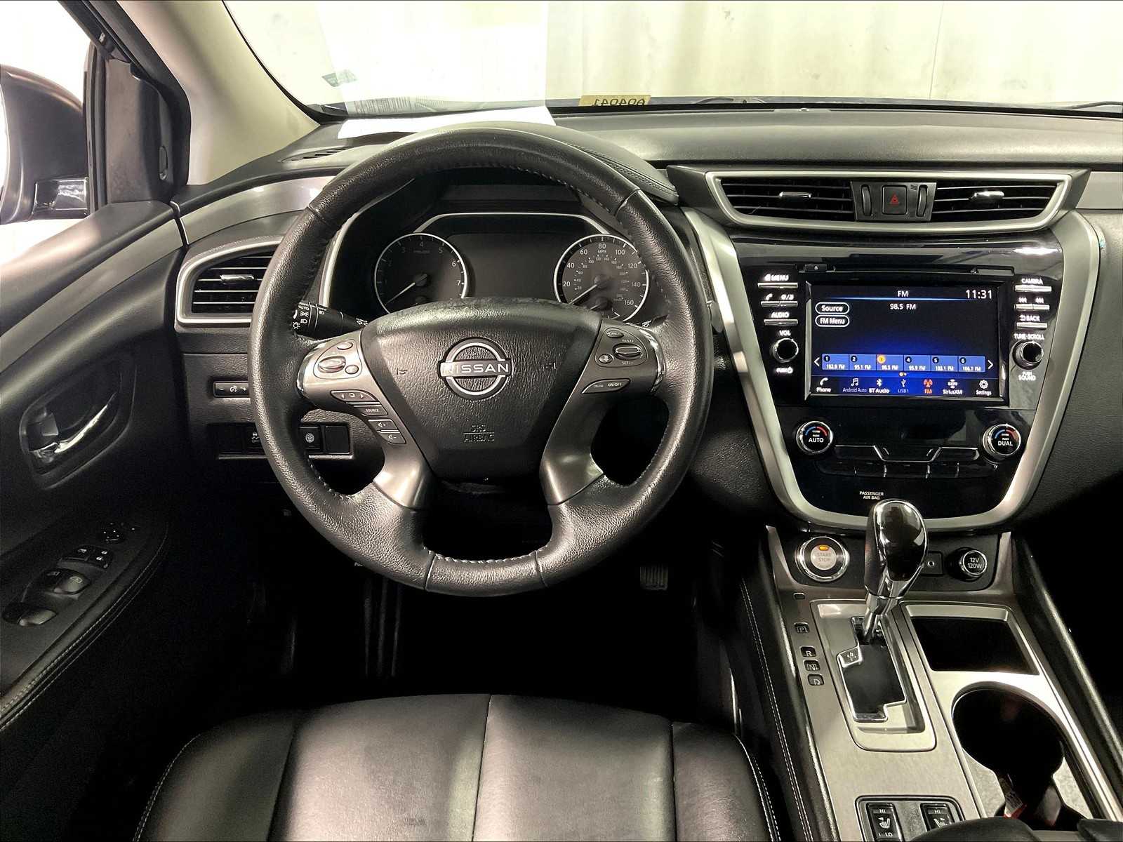 2023 Nissan Murano SV photo 17