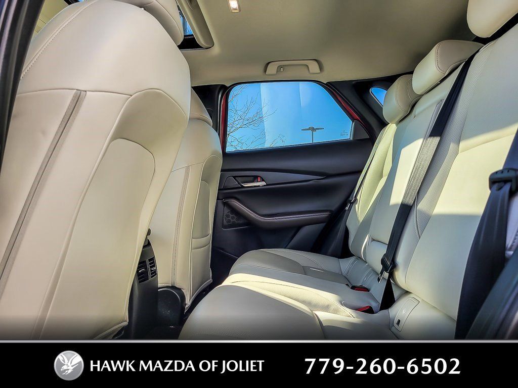 2022 MAZDA CX-30 - Image 10