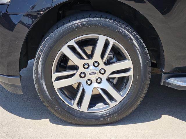 2022 Ford Expedition Limited photo 7