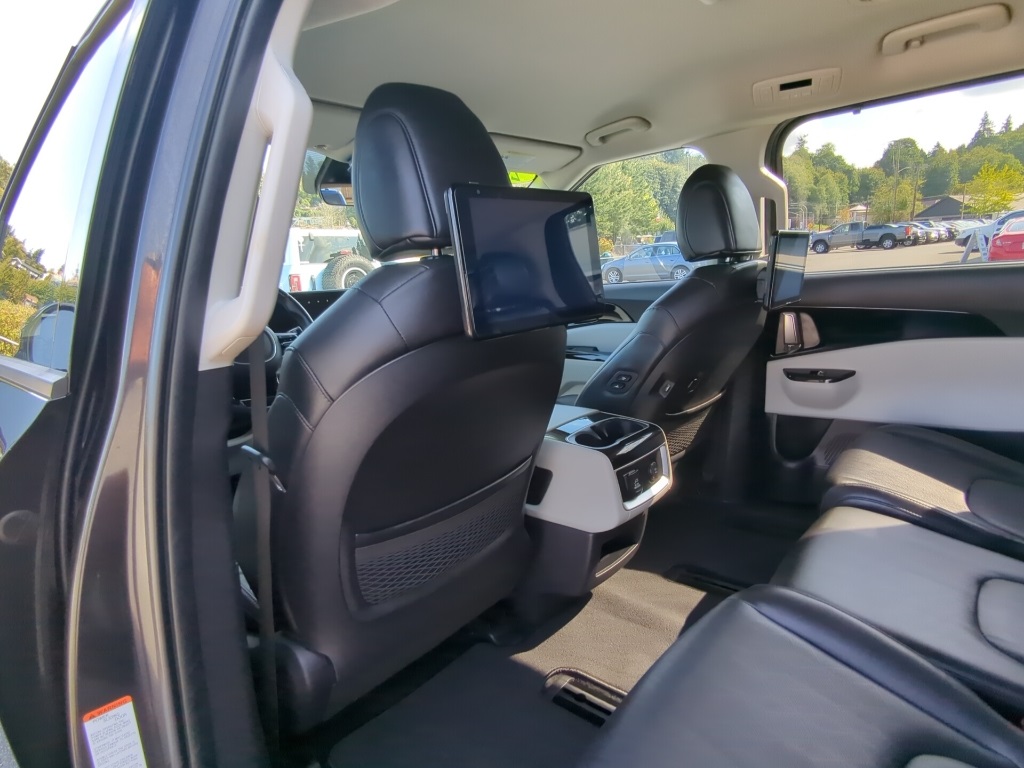 2022 Kia Carnival SX photo 14