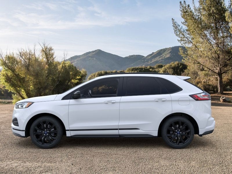 2024 Ford Edge SE photo 4