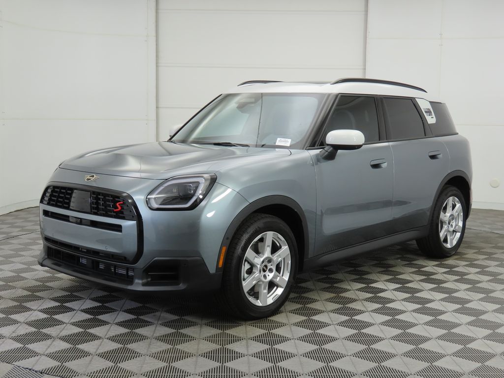 2026 MINI Countryman S's photo