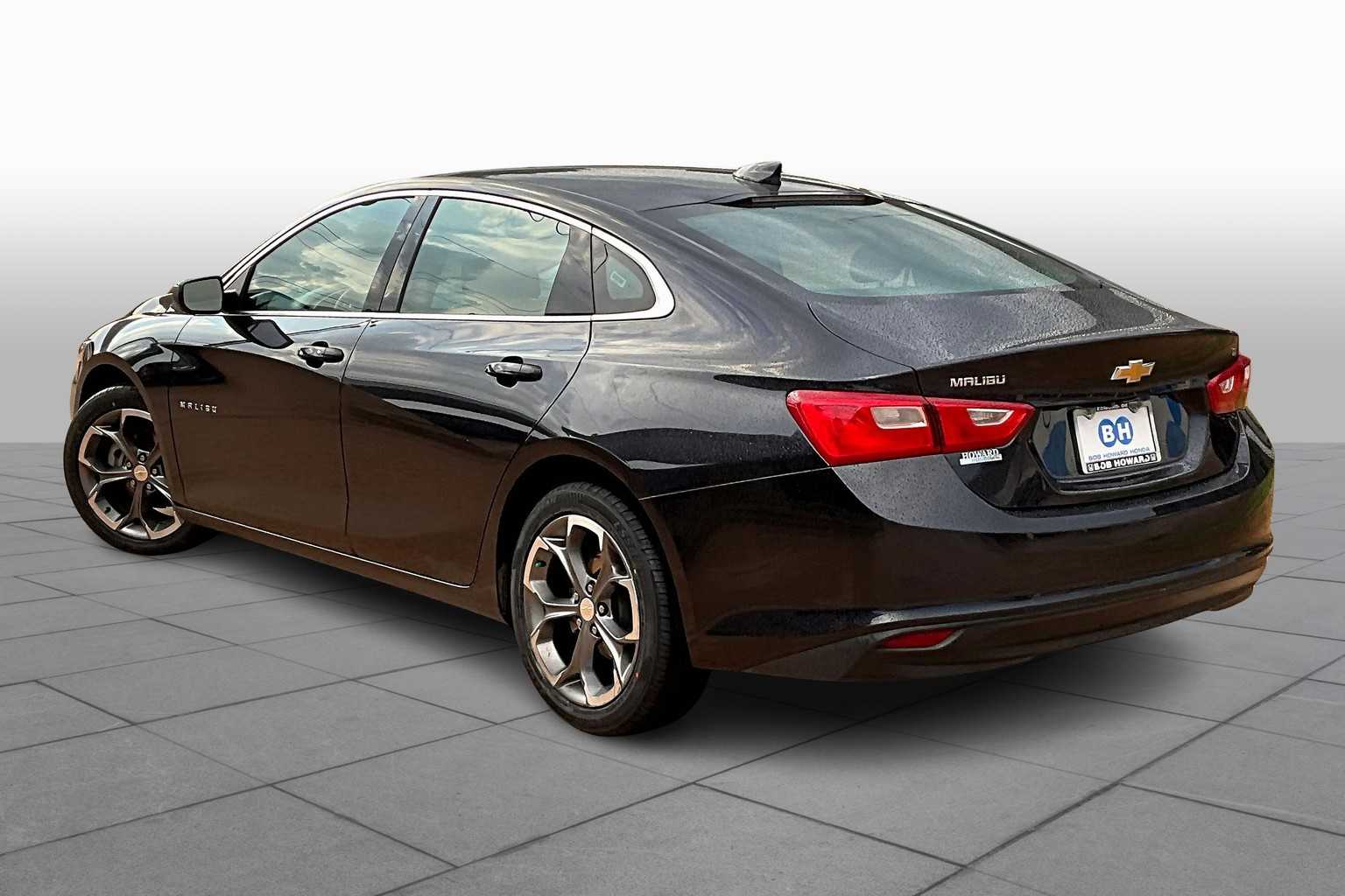 2023 Chevrolet Malibu 1LT photo 10