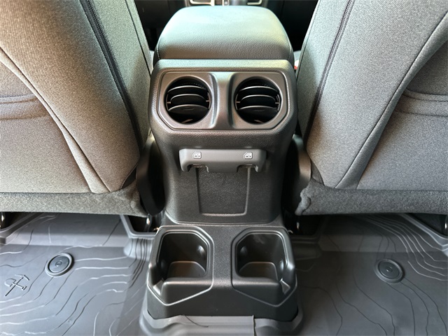 2025 Jeep Wrangler Sport S photo 12