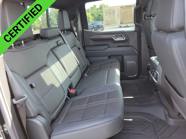 2024 Chevrolet Silverado 1500 High Country photo 17