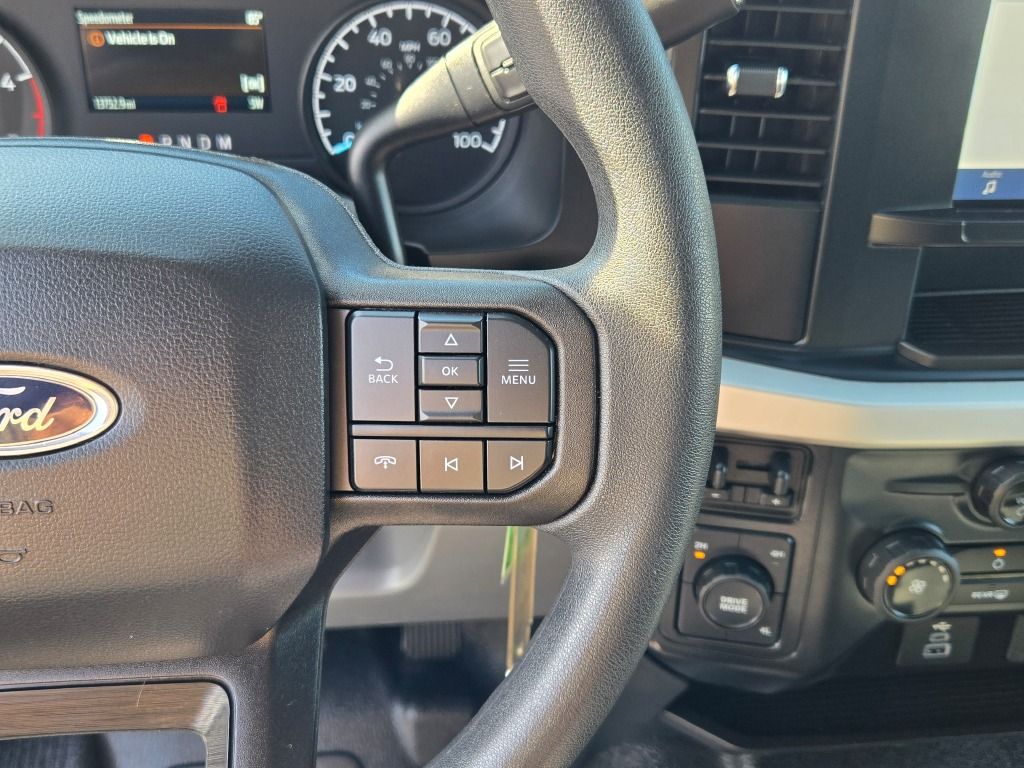 2024 Ford F-350 XL photo 29