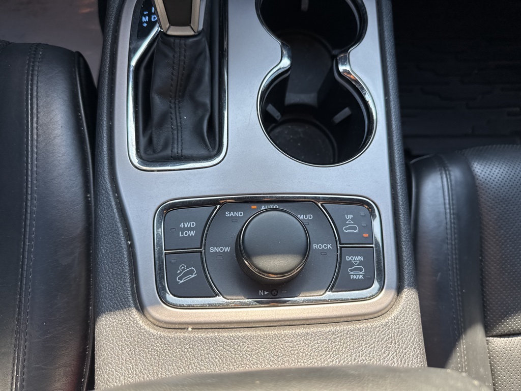 2021 Jeep Grand Cherokee High Altitude photo 13