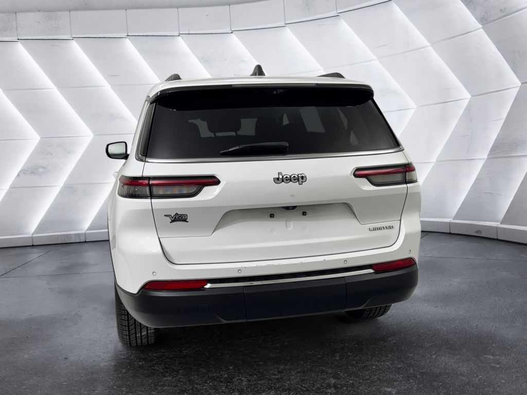 2023 Jeep Grand Cherokee Limited photo 5