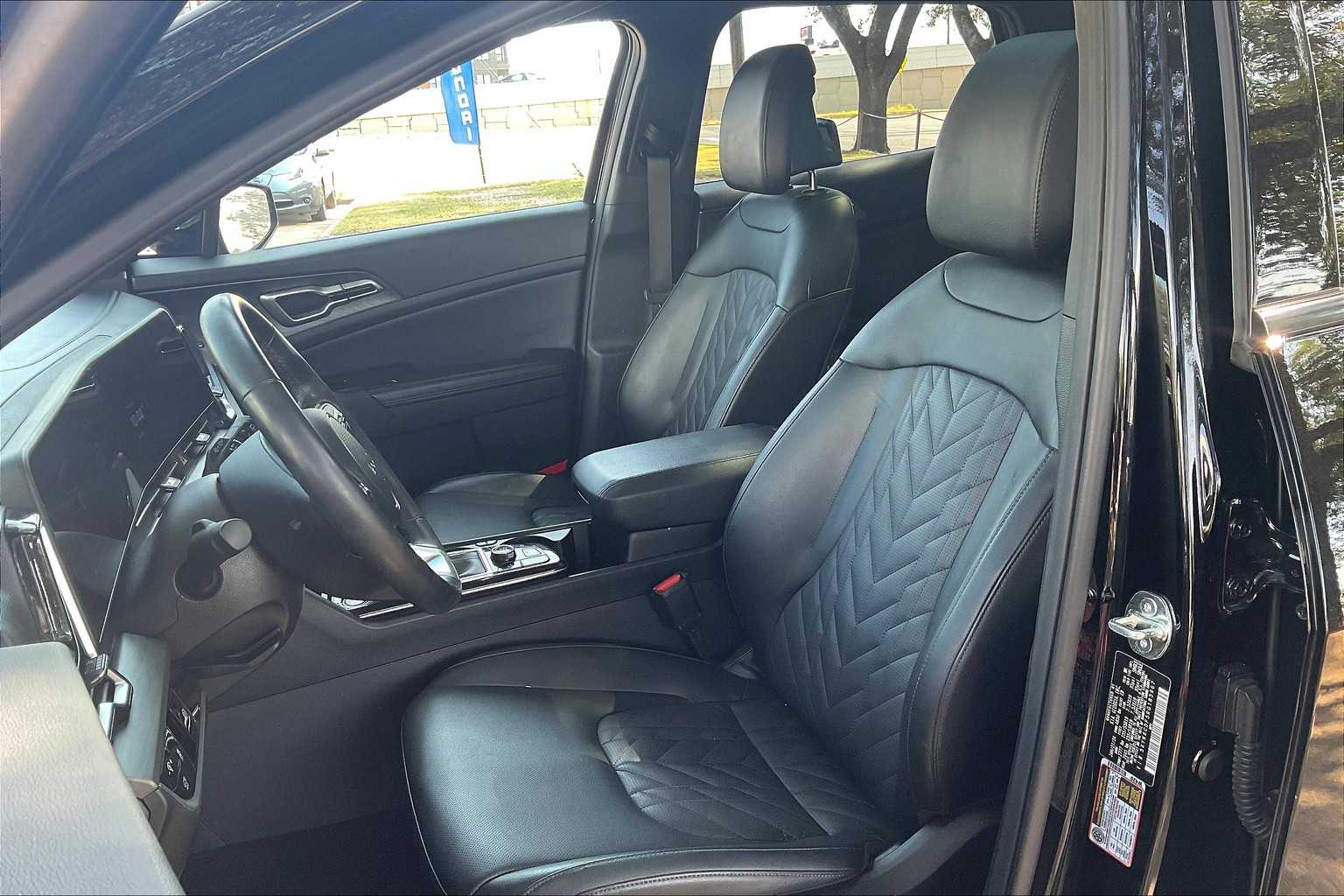 2024 Kia Sportage X-Line photo 4