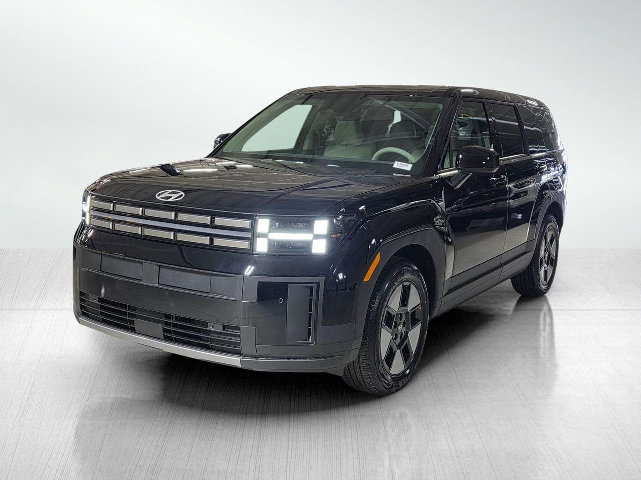 2026 Hyundai Santa Fe SE photo 2