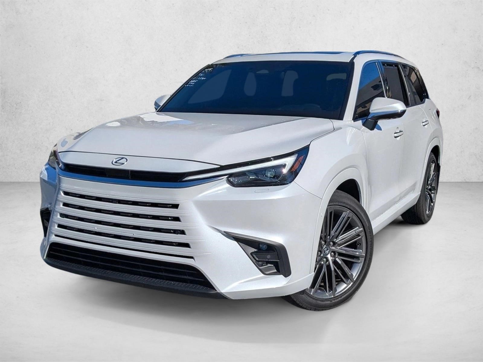 2025 Lexus TX Luxury's photo