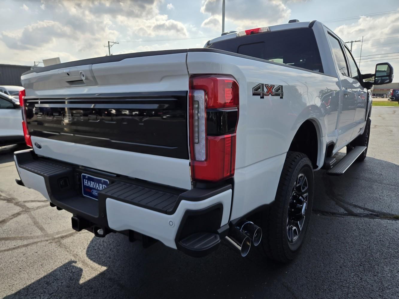 2026 Ford F-350 Platinum photo 28
