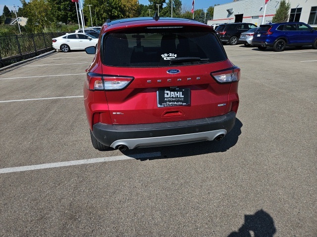 2020 Ford Escape SEL photo 13