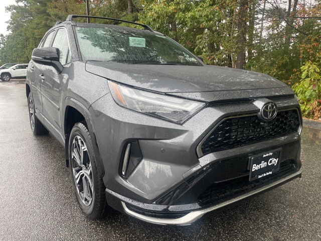 2025 Toyota RAV4 Prime XSE Premium photo 3