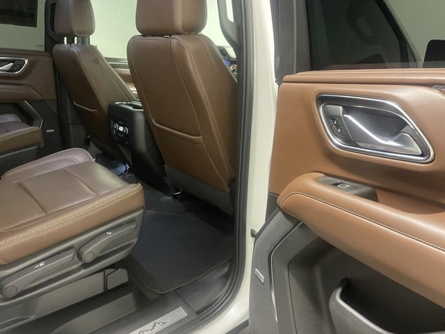 2022 Chevrolet Tahoe High Country photo 10