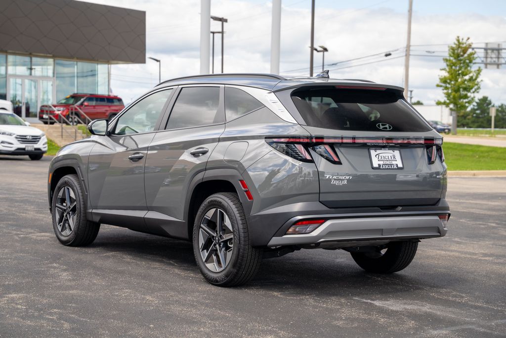 2025 Hyundai Tucson SEL Convenience photo 3