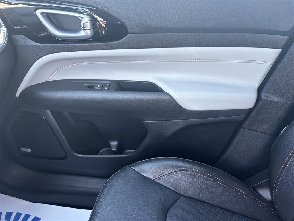 2022 Jeep Compass Limited photo 23
