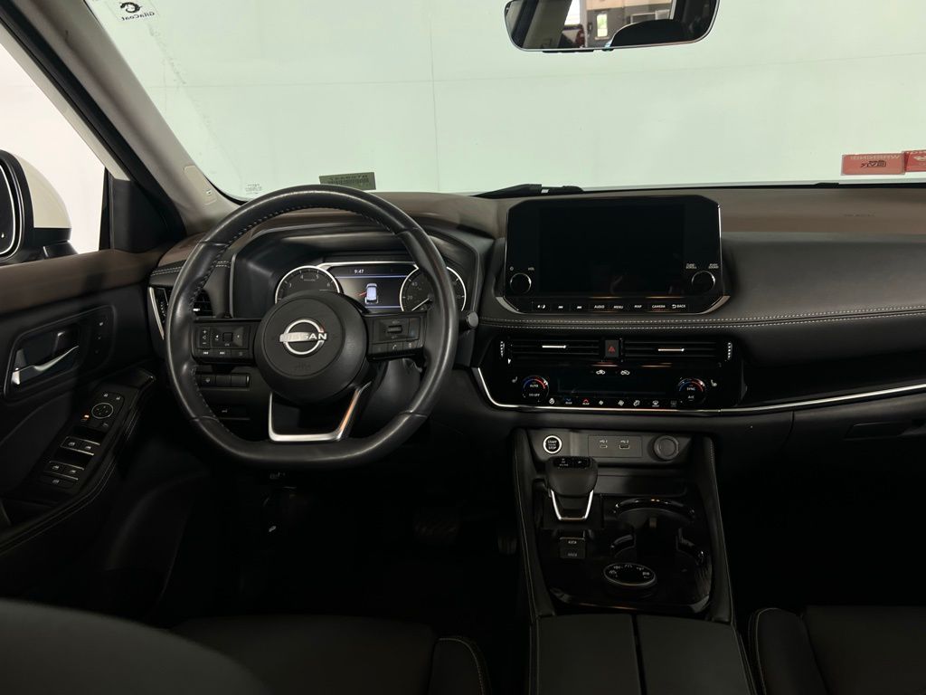 2023 Nissan Rogue SL photo 7