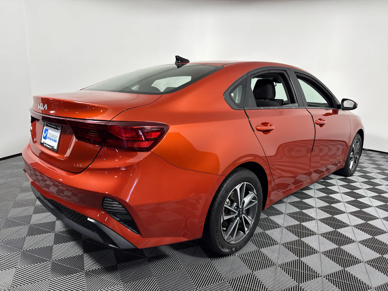 2023 Kia Forte LXS photo 7