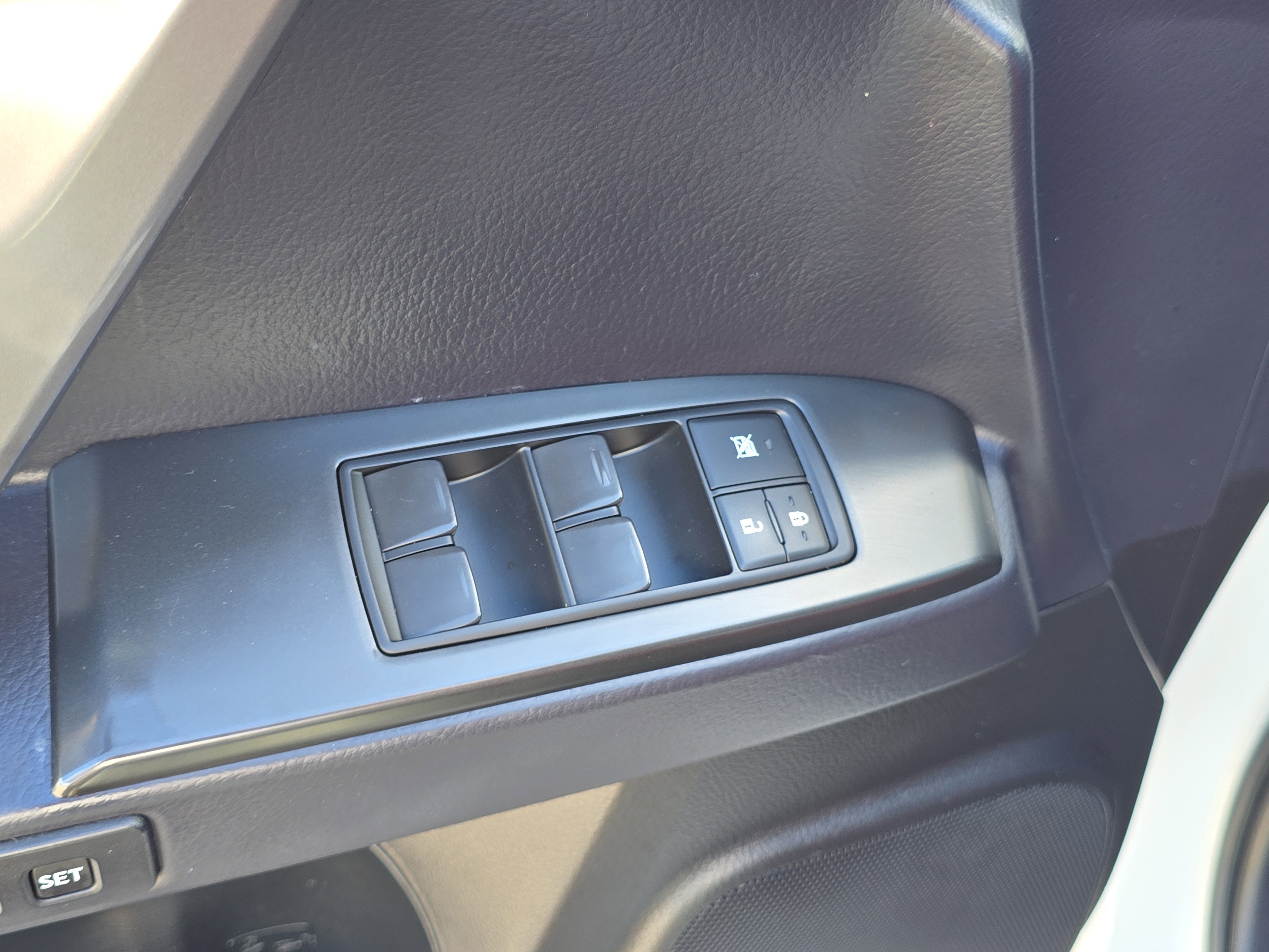 2022 Lexus GX 460 Premium photo 3