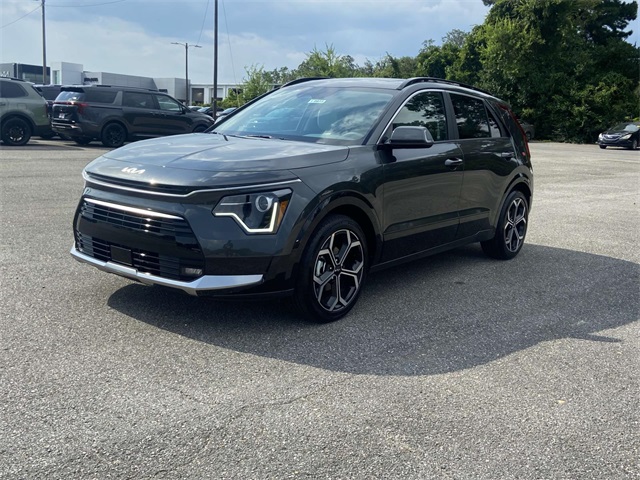 2025 Kia Niro EX Touring photo 3