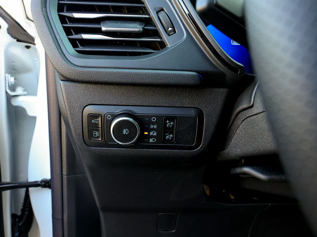 2025 Ford Escape ST-Line Select photo 23