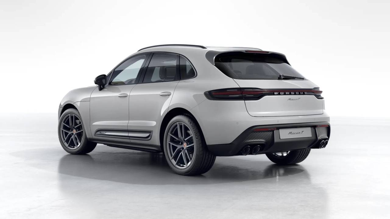 2026 Porsche Macan T photo 3