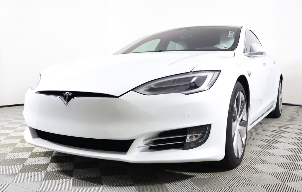 Used 2021 Tesla Model S Long Range Plus with VIN 5YJSA1E28MF424880 for sale in Baton Rouge, LA