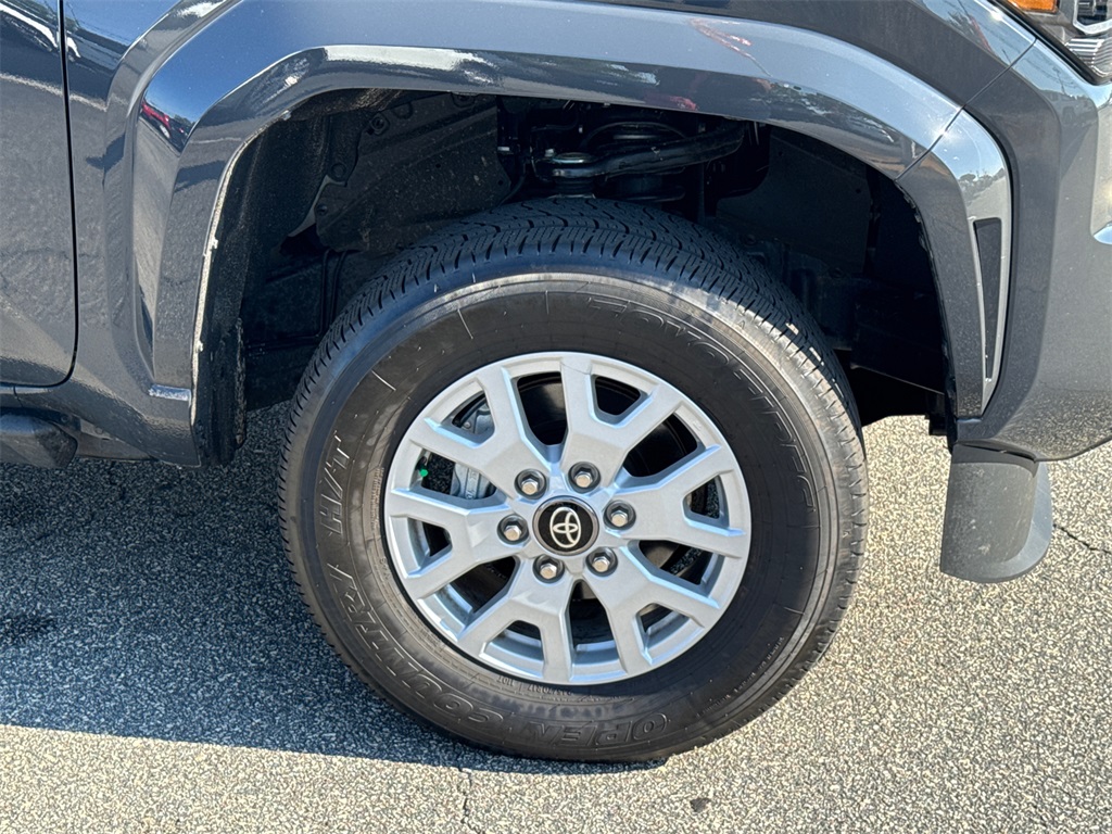 2024 Toyota Tacoma SR5 photo 10