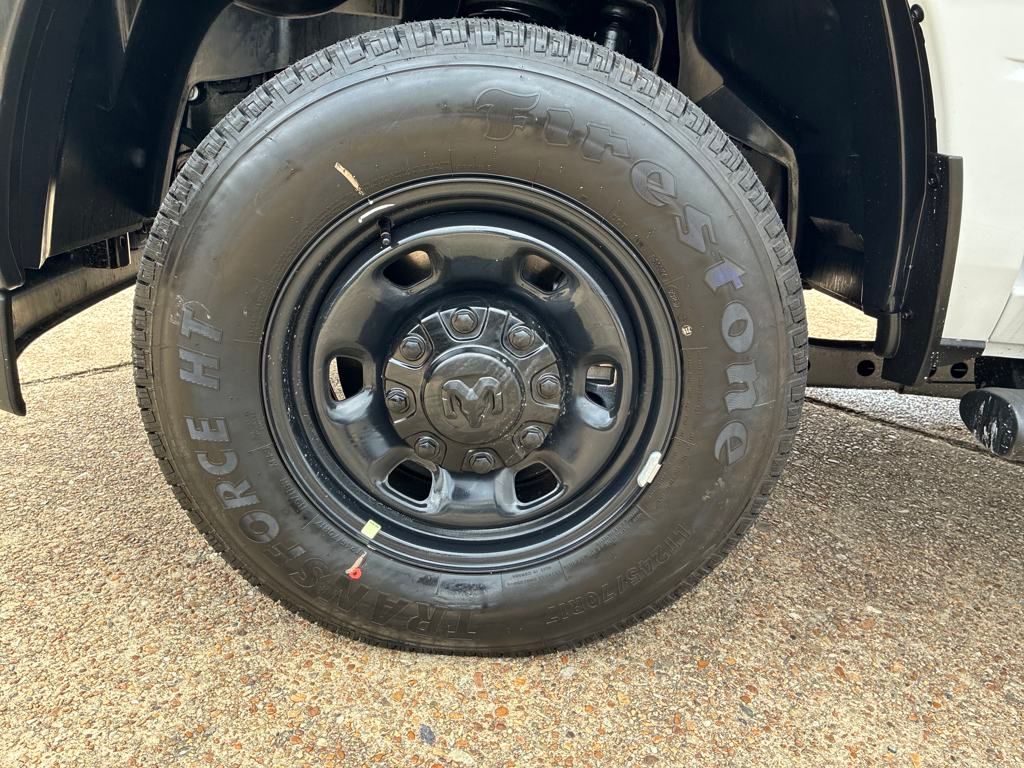 2025 Ram 2500 Tradesman photo 26