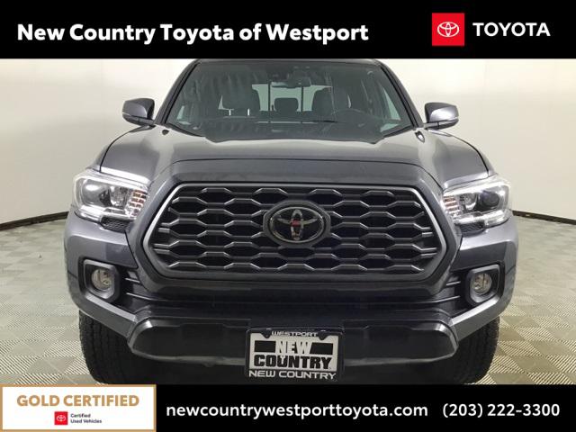 2022 Toyota Tacoma SR5 photo 2