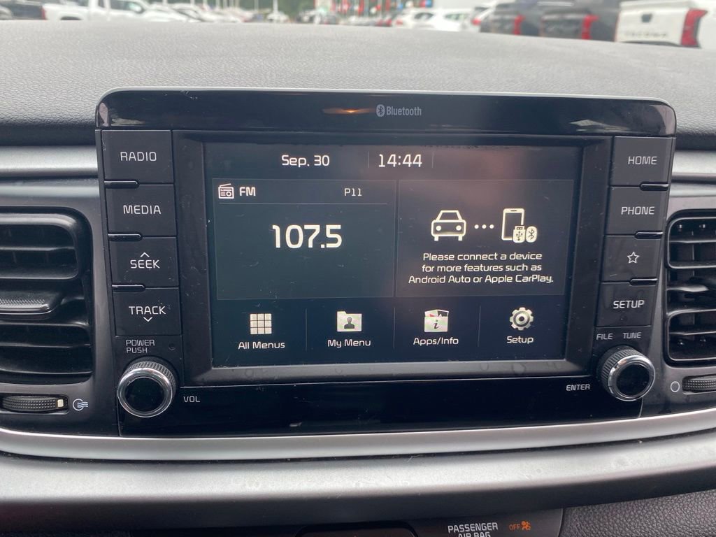 2020 Kia Rio S photo 16