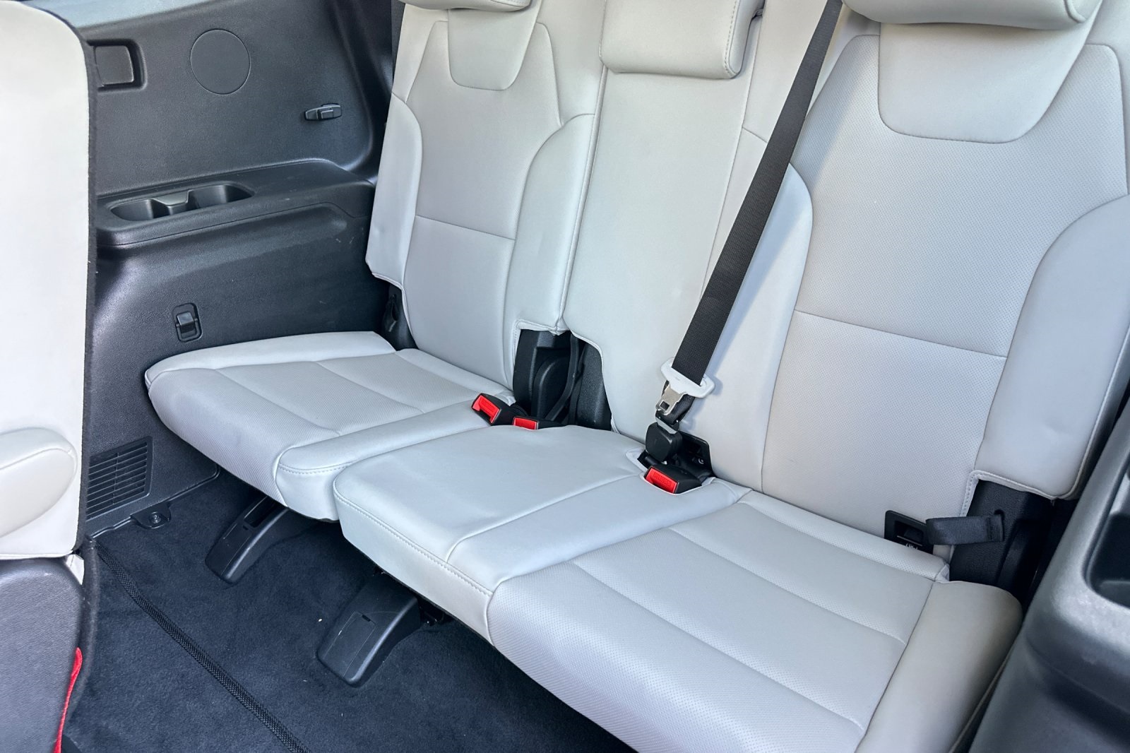 2022 Kia Telluride EX photo 17