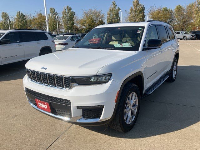 2022 Jeep Grand Cherokee Limited photo 3