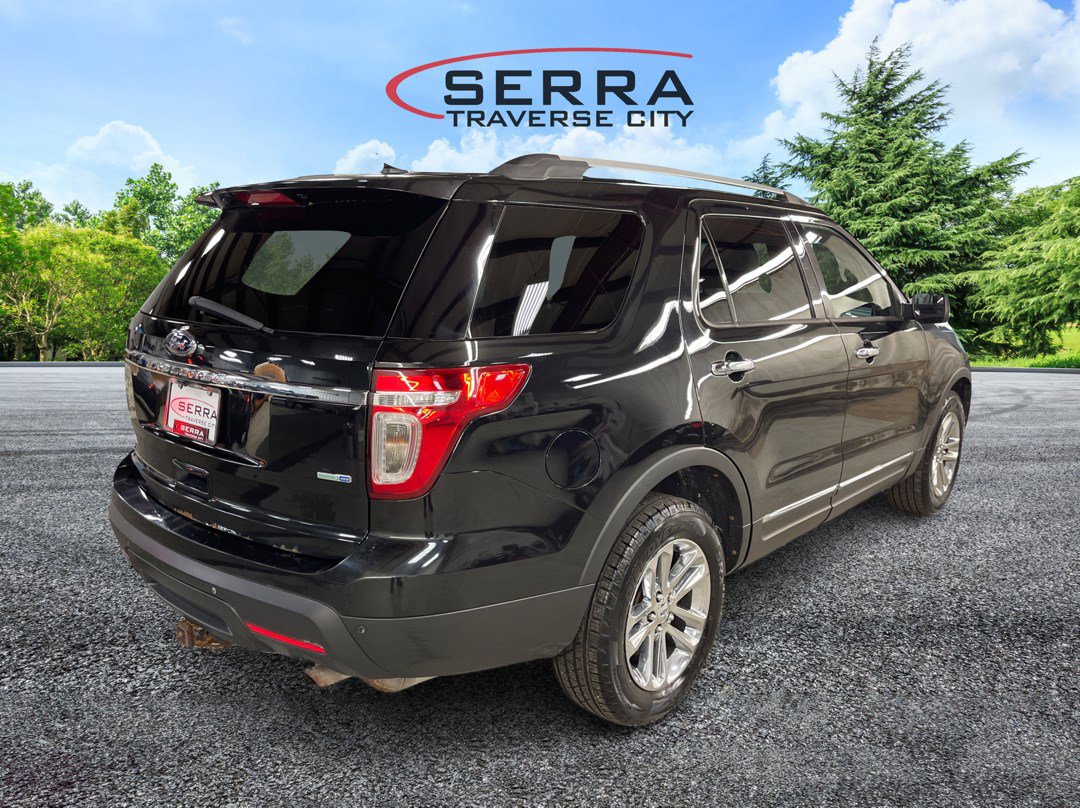 2014 Ford Explorer XLT photo 4