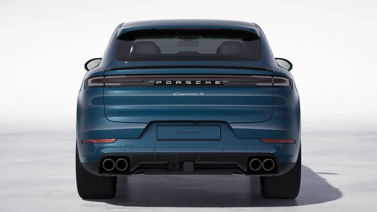 2025 Porsche Cayenne S Coupe photo 8