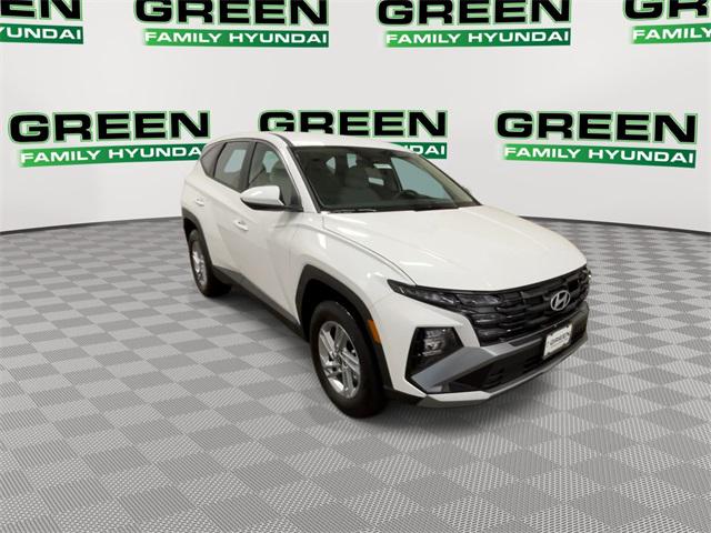 2025 Hyundai Tucson SE photo 3