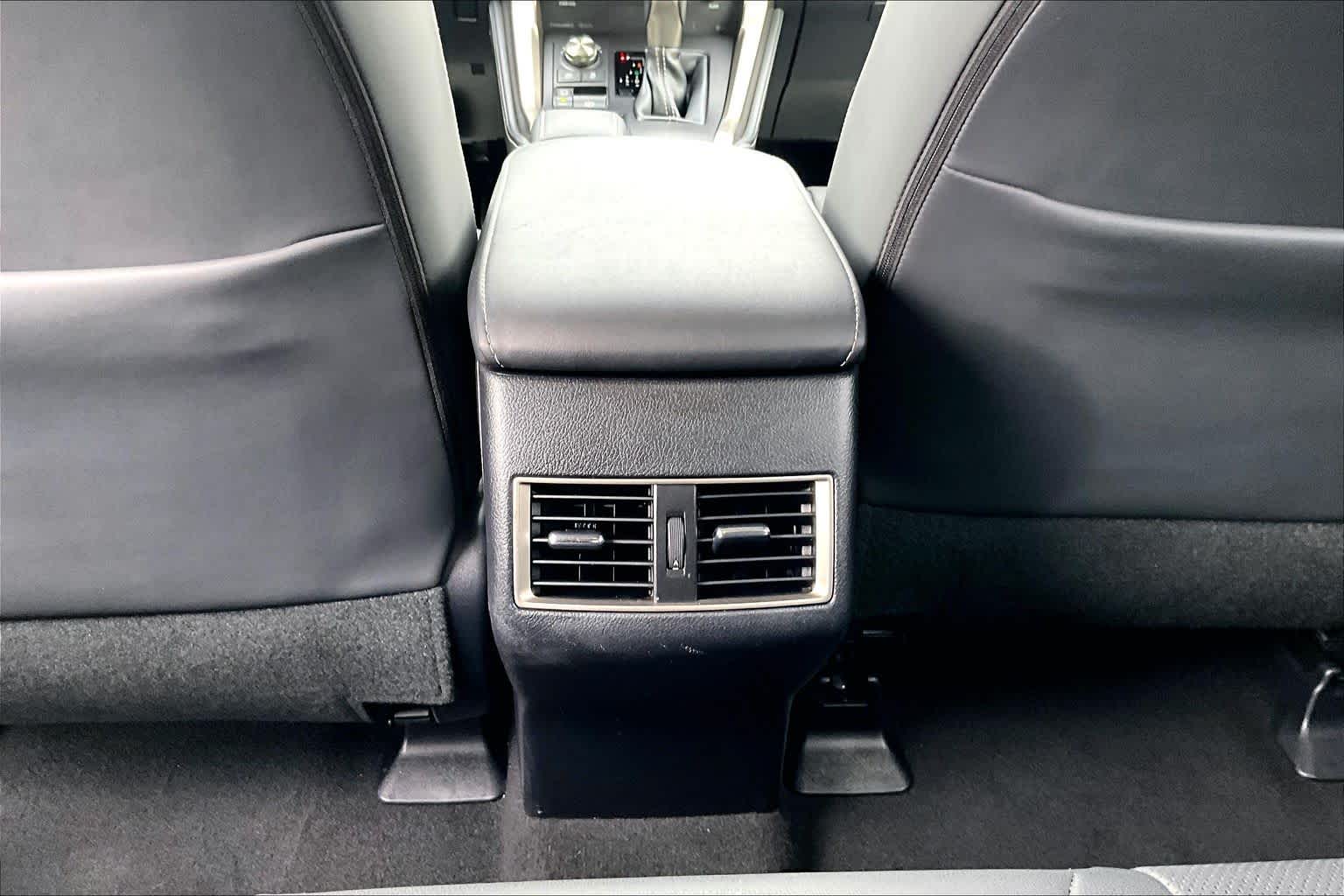 2020 Lexus NX Hybrid 300h - Photo 34