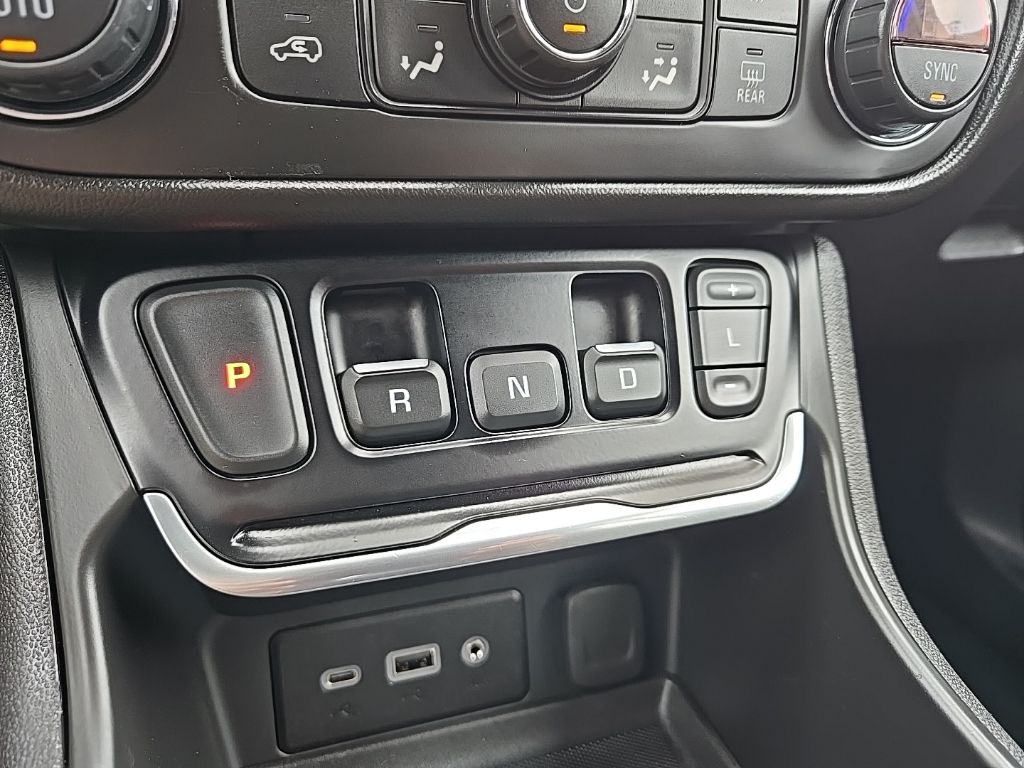 2021 Gmc Terrain SLE photo 33