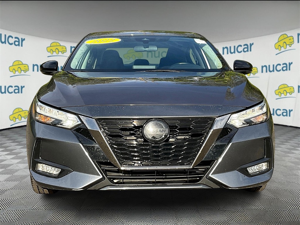2022 Nissan Sentra SR photo 2